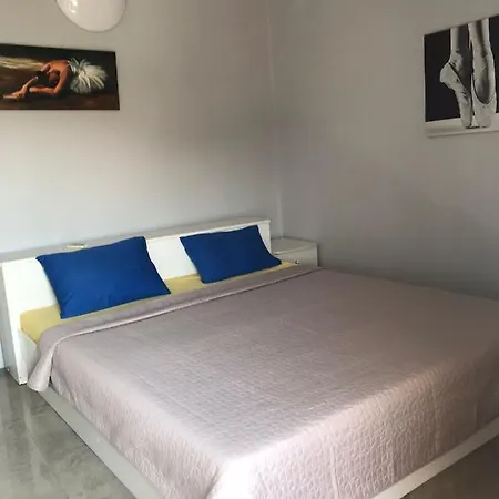 The European Sun Homestay *